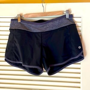 Lululemon shorts size 6